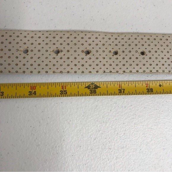 Vintage Playboy Y2K Bunny Spinner Rhinestone Enamel Buckle Bling Belt Off White - Picture 10 of 14